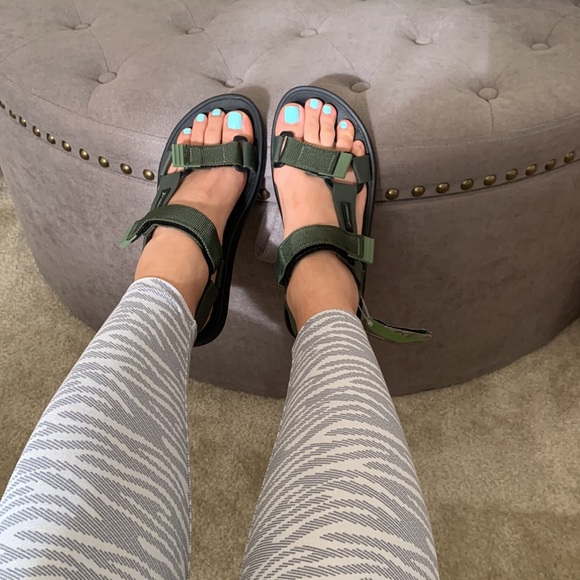 Rider  brand new strappy sandals - Picture 4 of 14